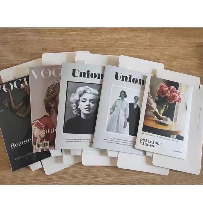 Buku Palsu Dekorasi Pajangan Rak / Dummy Book Properti Foto