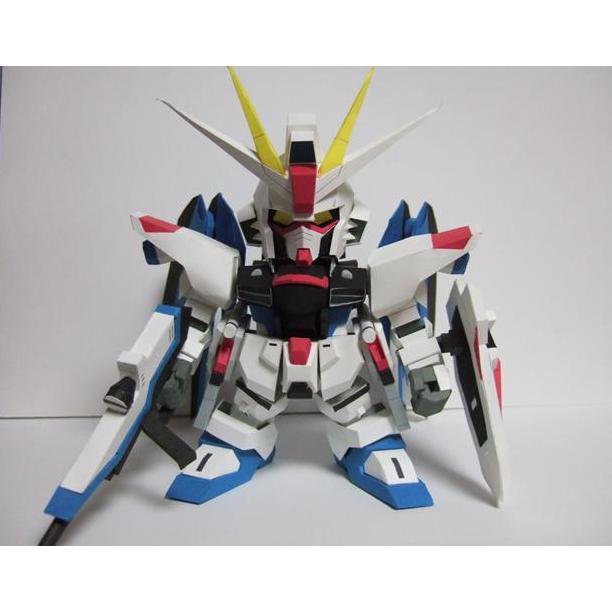 DIY Papercraft SD ZGMF-X10A Freedom (DIY=Kertas)