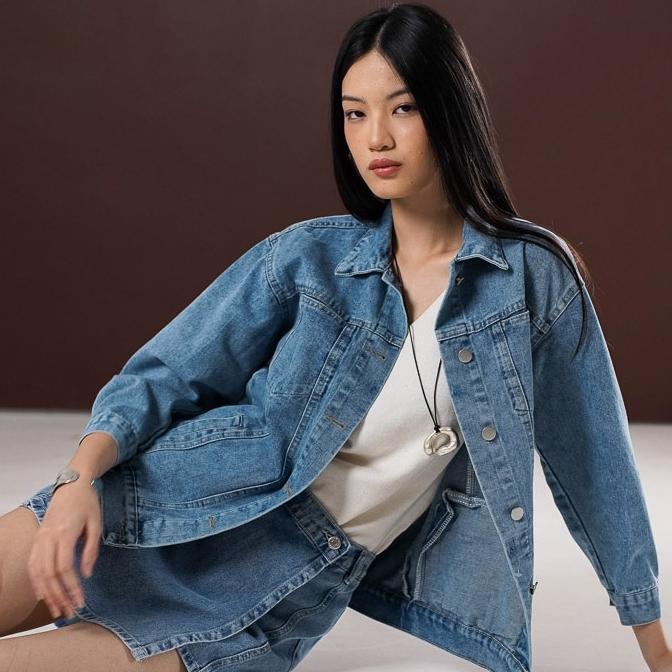 OFFICIAL This Is April Laverna Jacket Outer Jeans Wanita Pocket Blue Acid Denim