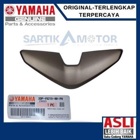 Emblem Handle Cover Stang Atas Yamaha Nmax Old ( 2DP-F6219-00-P0 )