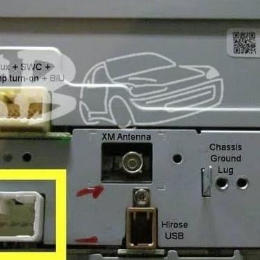 Soket Antenna FM Headunit Toyota male cowo Innova Fortuner pnp socket