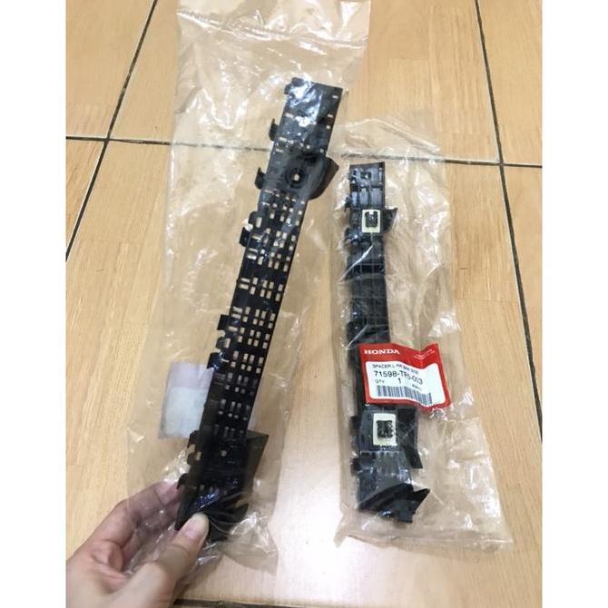Breket Bumper Belakang Jazz 2012-2013 Original