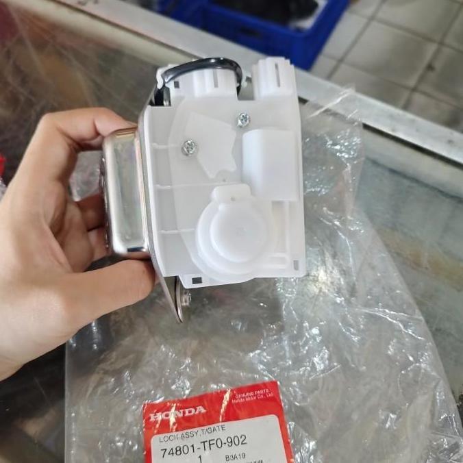 Door Lock Kunci Aktuator Pintu Belakang Bagasi Honda Freed Jazz S RS