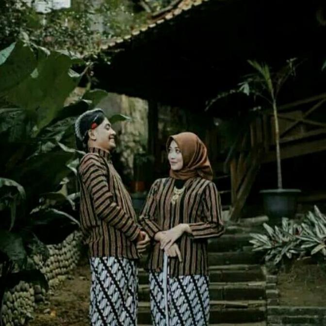 Kemeja Couple Surjan | Lurik + Kain Jarik Pria Wanita | Kebaya LL