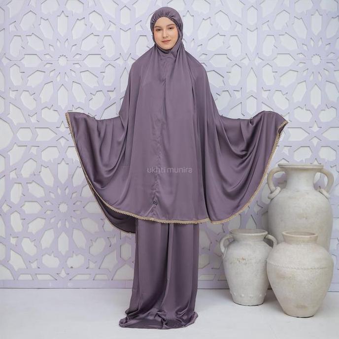 UKHTI MUNIRA - Tazkia Mukena Armany Silk Premium Polos Renda