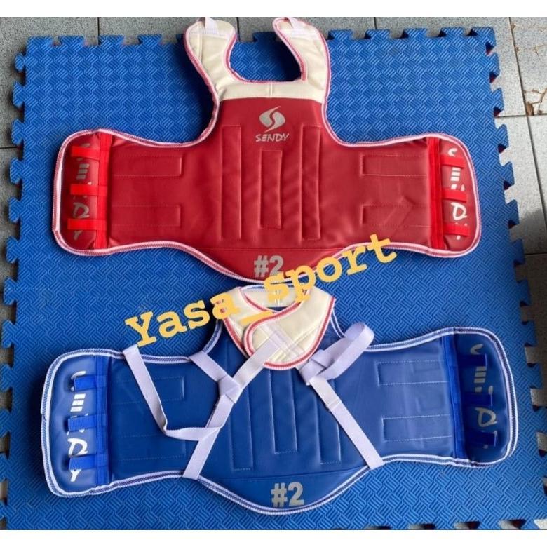 Body Protector Taekwondo Hugo dua sisi Sendy // Body Protector Taekwondo Sendy // Hugo bolak balik