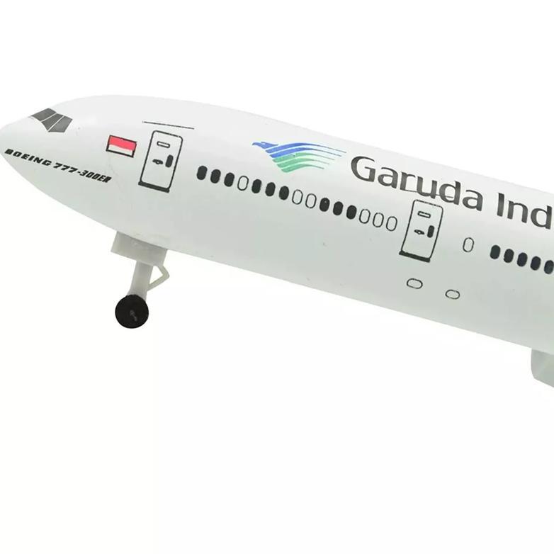 Terbaru [Garansi] Miniatur Diecase Pesawat Garuda 20 Cm Ada Roda Boing 777 1:200