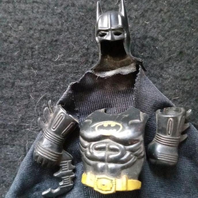 New  Batman Movie Michael Keaton Bruce Wayne into Batman Action Figure by Kenner 1993
