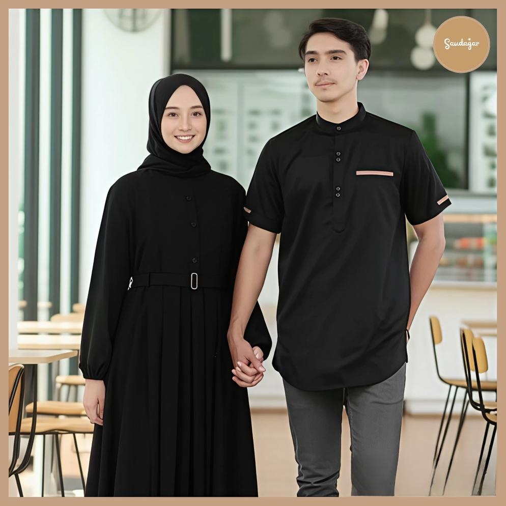 OFFICIAL Gamis Couple Pasangan Suami Istri Idaman Warna Hitam Terbaru by Saudagar Baju Muslim 2026