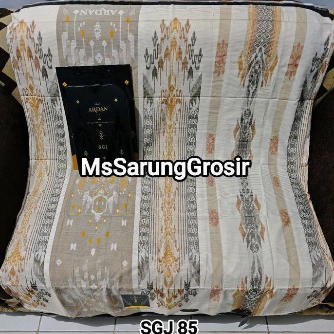 TERLARIS SARUNG ARDAN SGJ GOLD KHUSUS PUTIH DAN HITAM RAYON TEBAL