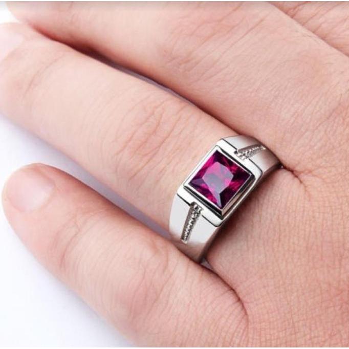 Youboy- Cincin Silver Batu Merah Batu Hijau Mewah / Cincin Pria Titanium Batu Zirkon Sintetis Simple