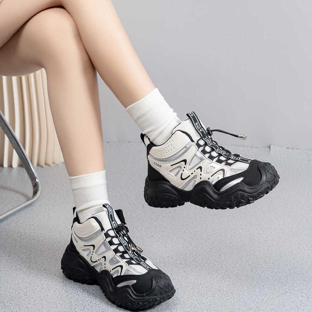 HOT SALE [COD]ASNK Sepatu Gunung Wanita Bernapas Sepatu Kasual Gaya Korea, Sepatu Olahraga High-Top 