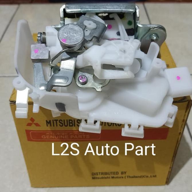 DOOR LOCK BAGASI BELAKANG XPANDER Grand New Livina ASLI