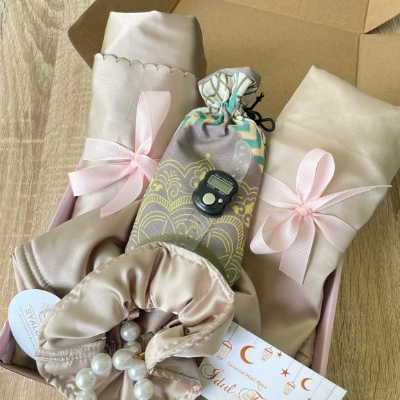 HOT PRODUCT SYALUNA - HAMPERS MUKENA DEWASA KADO MUKENAH MEWAH 2 IN 1 GIFT BOX