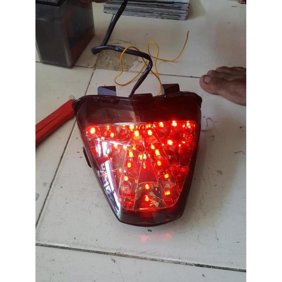 Stoplamp 3in1 cbr150 cbu lampu 3 in1 cbr150 thailand cbr250 thailand