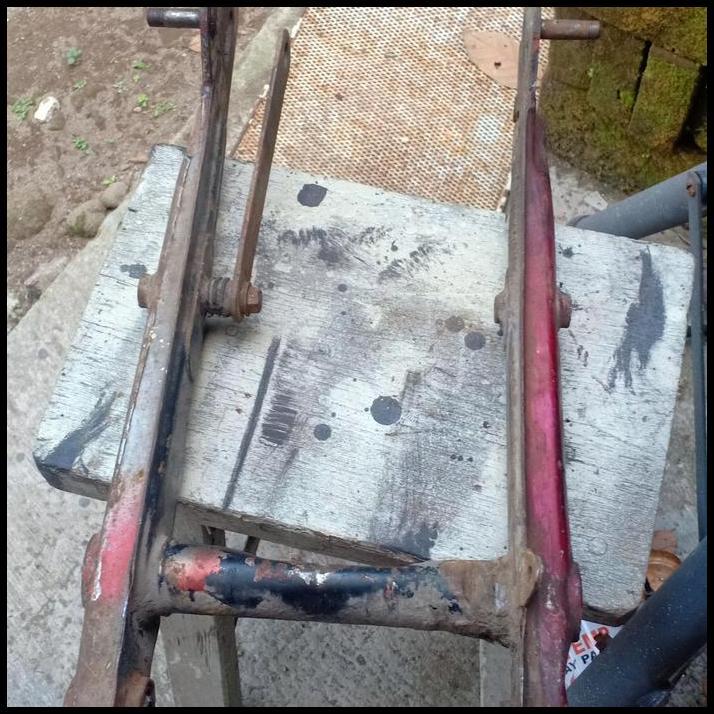 TERLARIS SWING ARM PISPOT SOK PANJANG 