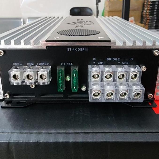 Zapco ST 4X DSP / ST4X DSP Power 4 Ch Class AB Built in DSP 8 Ch ORI