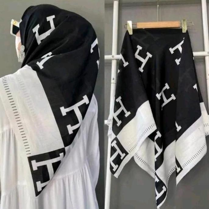 Heddosu- Kerudung/ Hijab Segi Empat Motif H