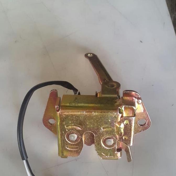 Door Lock Pintu Bagasi Avanza-Xenia 2004-2011