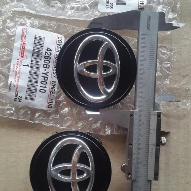 Dop Velg Toyota Innova Venturer