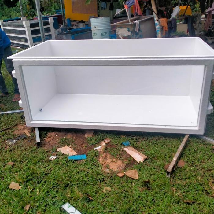 Kolam Ikan Fiber gelass Kombinasi Kaca Uk. P: 200 L: 100 T: 70 cm fiber