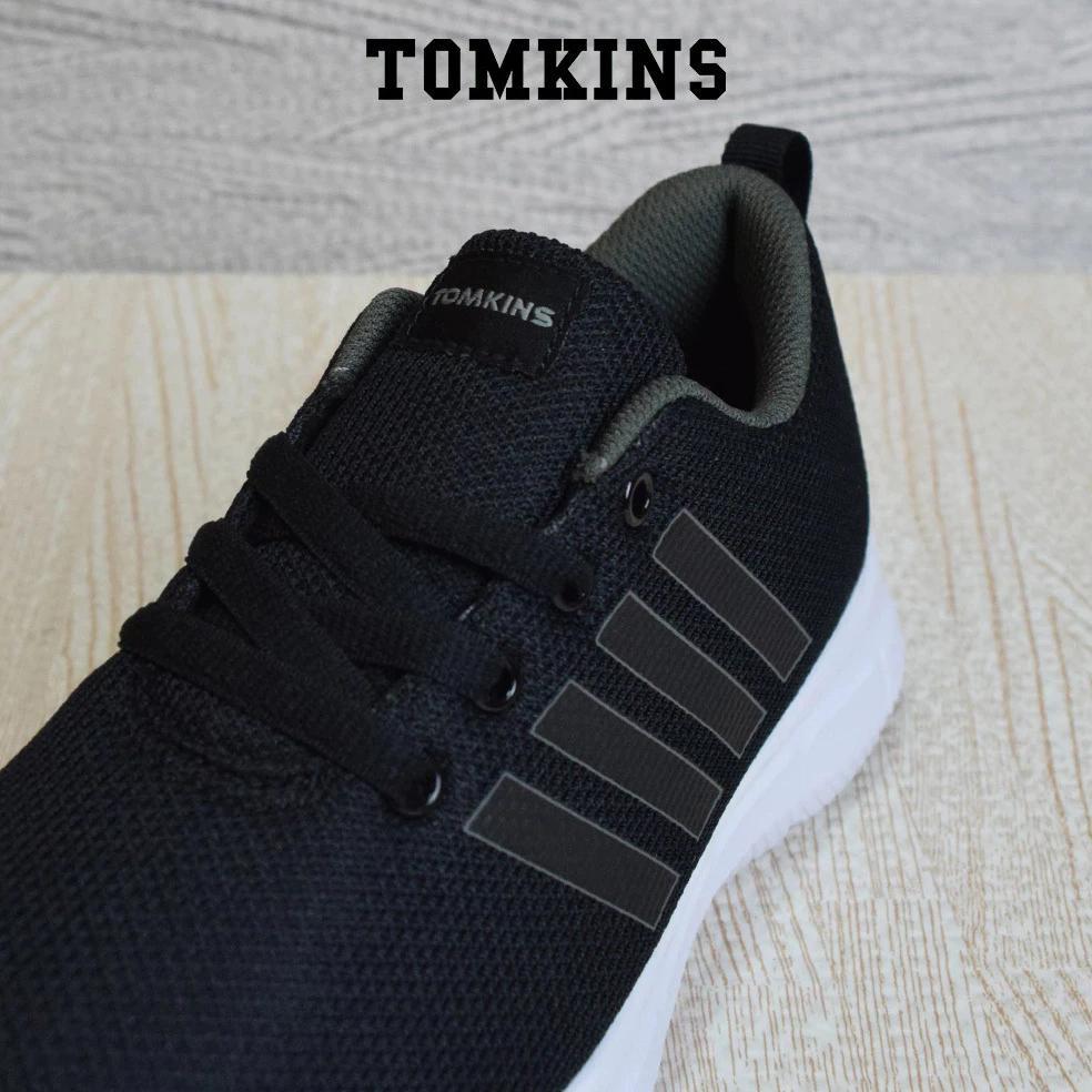 Free Ongkir Sepatu Tomkins Scool Edition Wednesday Sepatu Sekolah Cewek Cowok Hitam Putih
