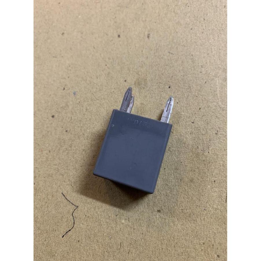 RELAY KAKI 4 CHEVROLET 135000114 GM ASLI