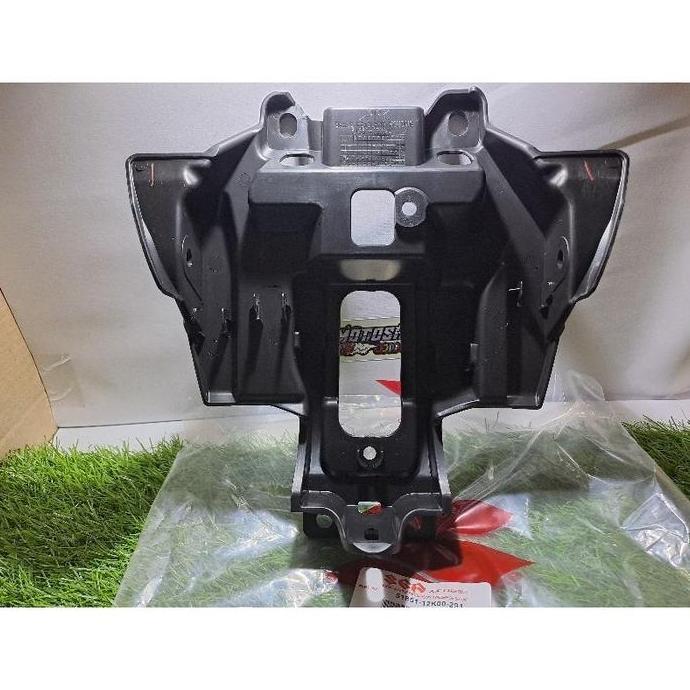 BRACKET DUDUKAN BREKET BRACE HOUSING BATOK LAMPU REFLEKTOR SATRIA FU FI INJEKSI RAIDER FI SGP BEST Q