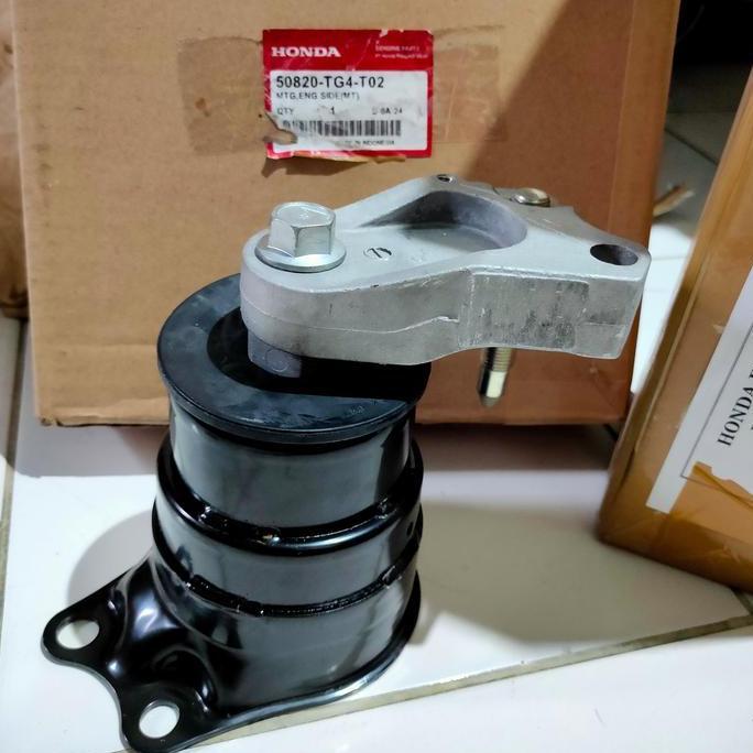 Engine mounting kanan Honda Brio Manual