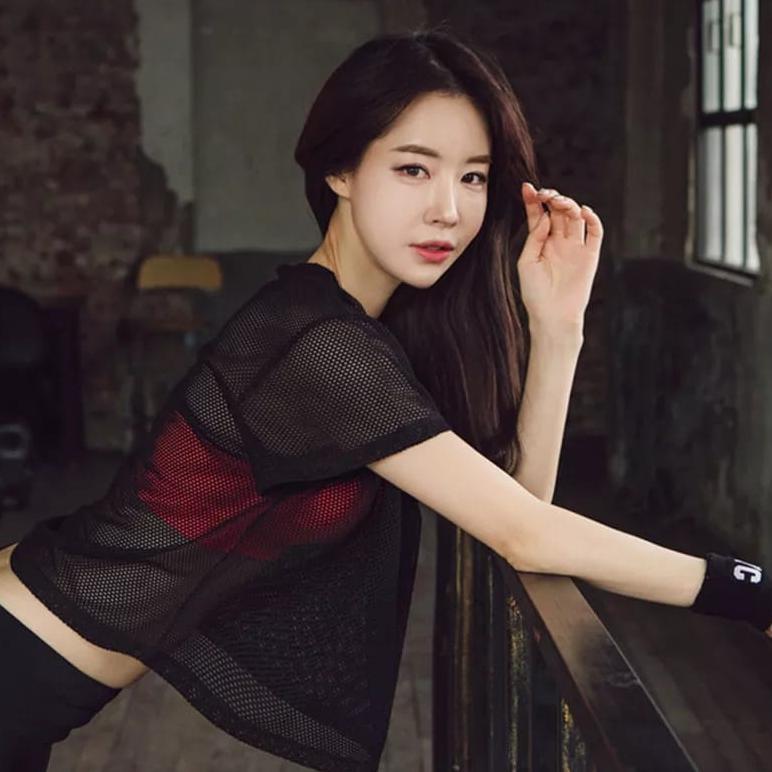 Grosir Atasan Sport Jala - Atasan Wanita - Crop Top - Baju Olahraga