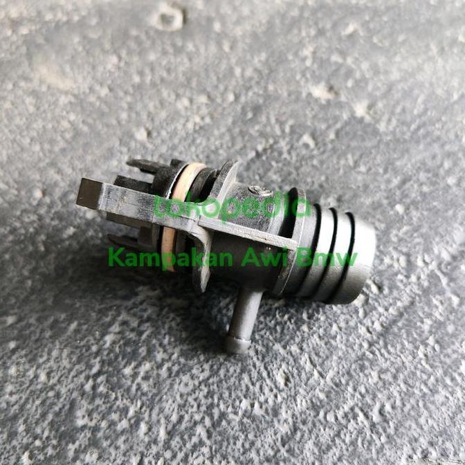 Konektor Selang Intake Bmw E34 E36 M50