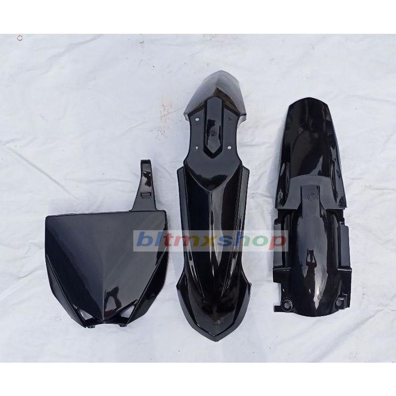 Set spakbor depan yz 85 new dan papan nomor yz 85 new plus spakbor belakang yz 85 new body set yz 85
