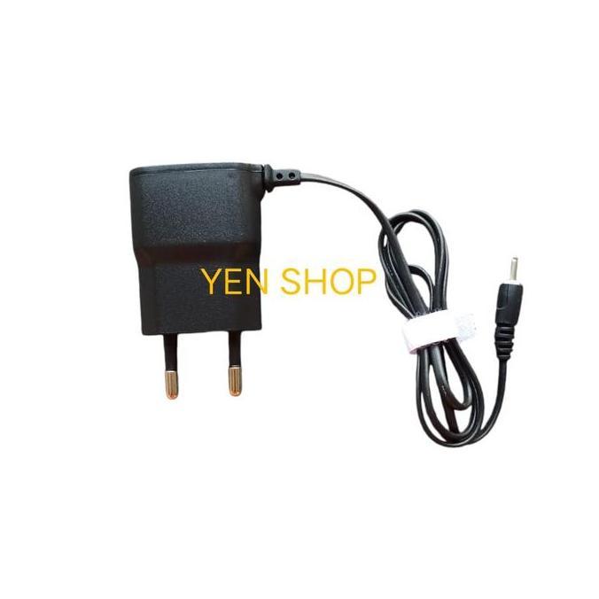 Charger untuk Nokia colokan kecil N70 N73 N95 2700 6300 1661 105 dll chager cager carger cas casan t
