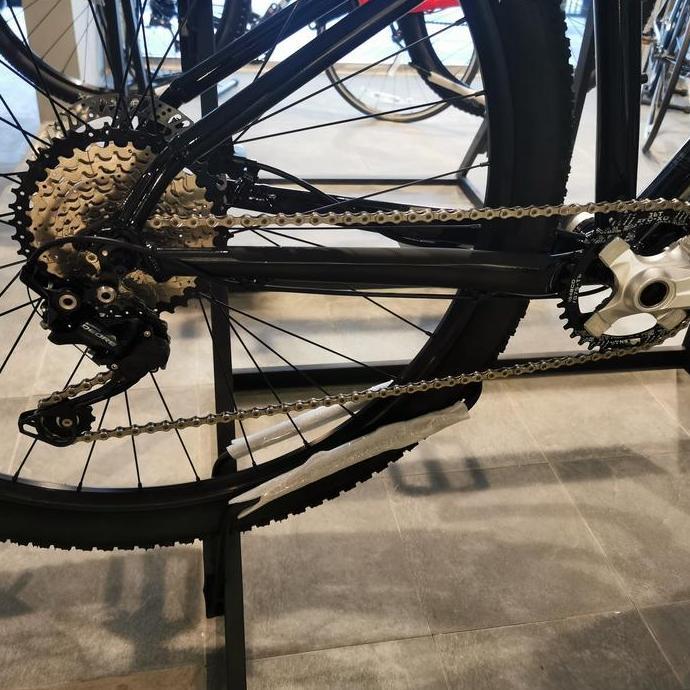 sepeda impor TREK marlin 5