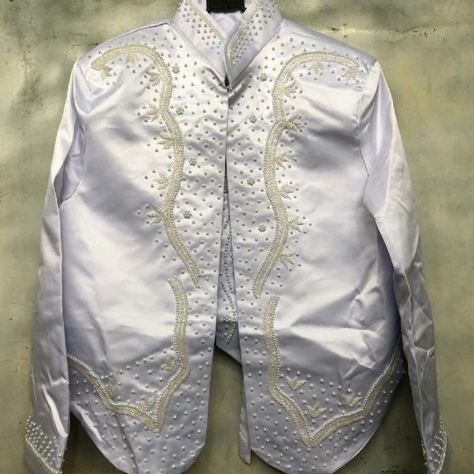 beskap solo pengantin Putih