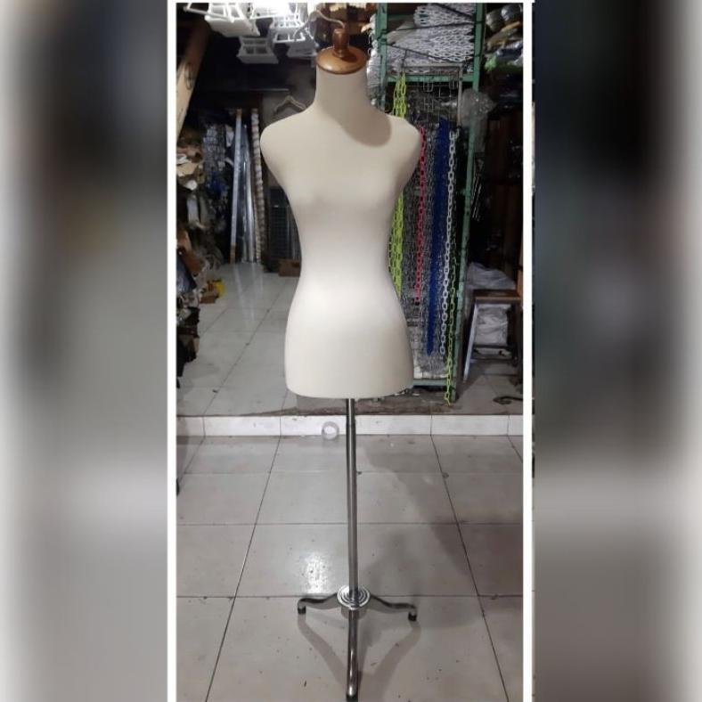 display kebaya / display gamis / display baju Wanita/ manekin wanita/ manekin kebaya / manekin baju 