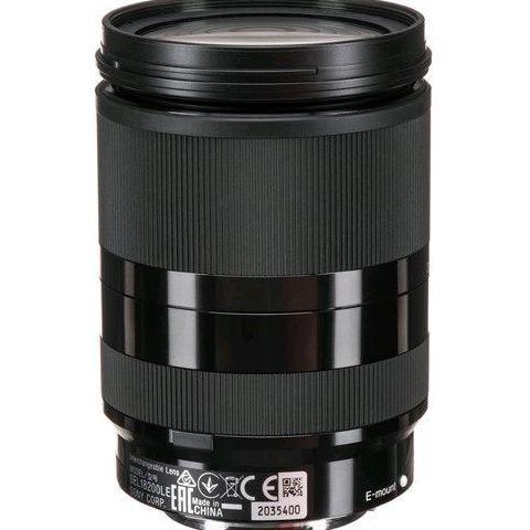 HARGA DISC - SONY E 18-200MM F3.5-6.3 OSS LE / LENSA SONY E 18-200MM OSS / SONY 18-200