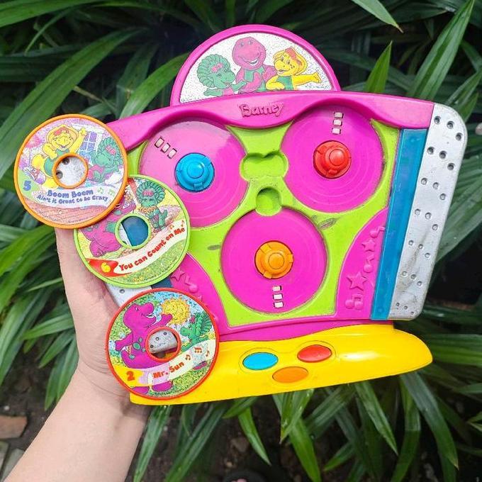 MAINAN ANAKBARNEY SUPER SINGING CD PLAYER MUSICAL TOY ORIGINAL FISHER PRICE JUNK MATOT ANGGAP DISPLA