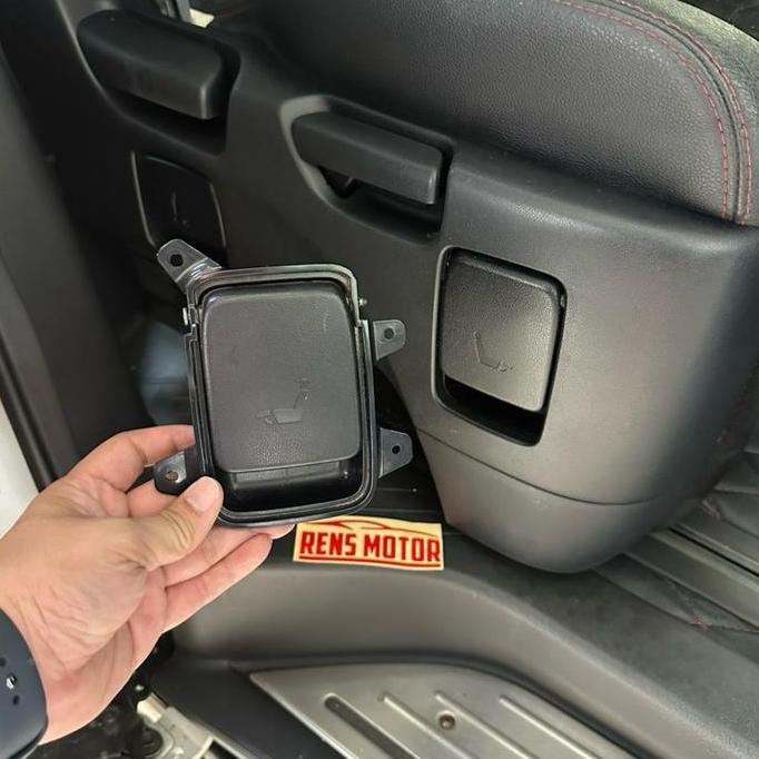 Komponen Kaki-Kaki Mobil Cover Tuas Footrest Jok Tengah Alphard Anh10 Anh20 Original Copotan