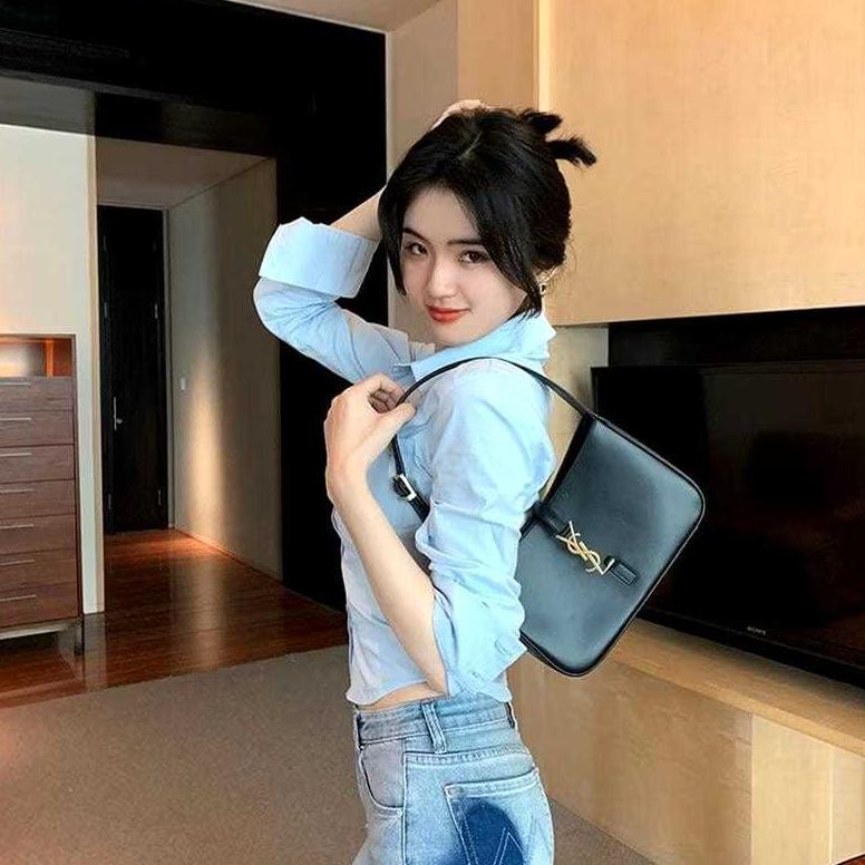 Bergaransi Kemeja Crop Top Korean Style Kemeja Wanita Lengan Panjang / Kemeja Crop Top Lengan Panjan