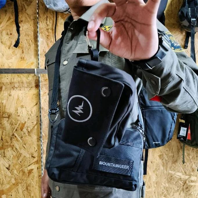 Grosir Waistbag Slingbag Tas Slempang 2 In 1 Mountaingeer Anambas Series - Waistbag Mountaingeer Ana