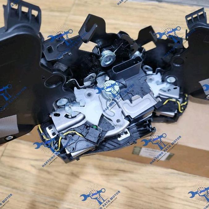Door Lock Latch Belakang Range Rover Vogue L405, Sport L494, Jaguar XF XJ Original