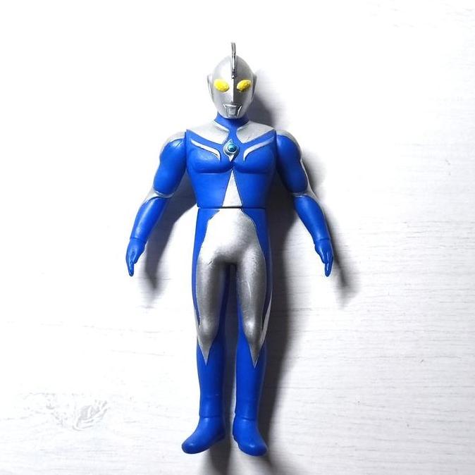 UHS ULTRAMAN COSMOS LUNA MODE SPARK DOLL ACTION FIGURE 13.5 CM BANDAI OC99