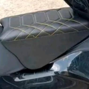 kursi jok boncengan anak sepeda motor HONDA PCX FULL BODY motif JAHIT TIMBUL