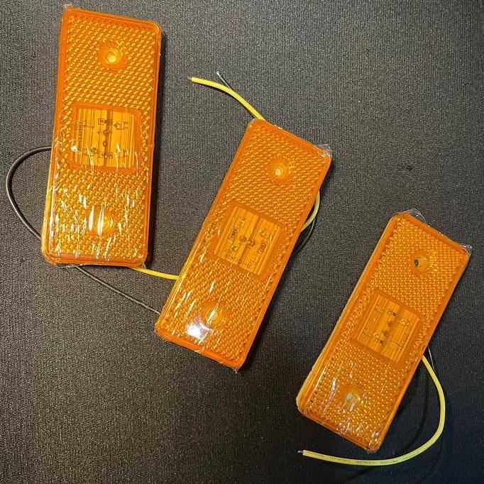 Lampu LED Mercy Kuning 12V 24V Side Marker Truk Kalimantan Super Soket