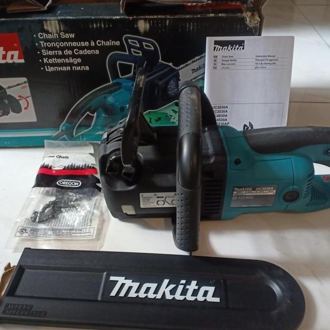 Chainsaw Electric Makita UC 3030 A 1800W