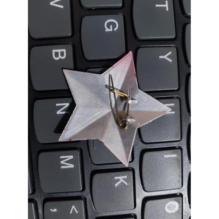 Pin Red Star Bintang Merah Rusia