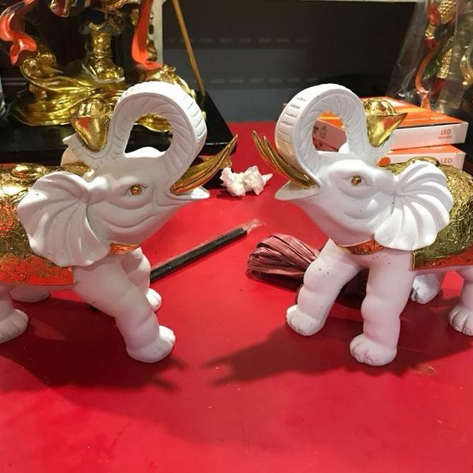 Pajangan fengshui gajah / patung gajah putih 8 inch
