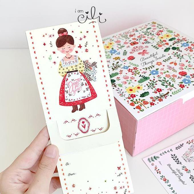 (BOX 20 x 20 x 8 cm) kotak kue bolu lapis legit motif bunga cantik (isi 10)