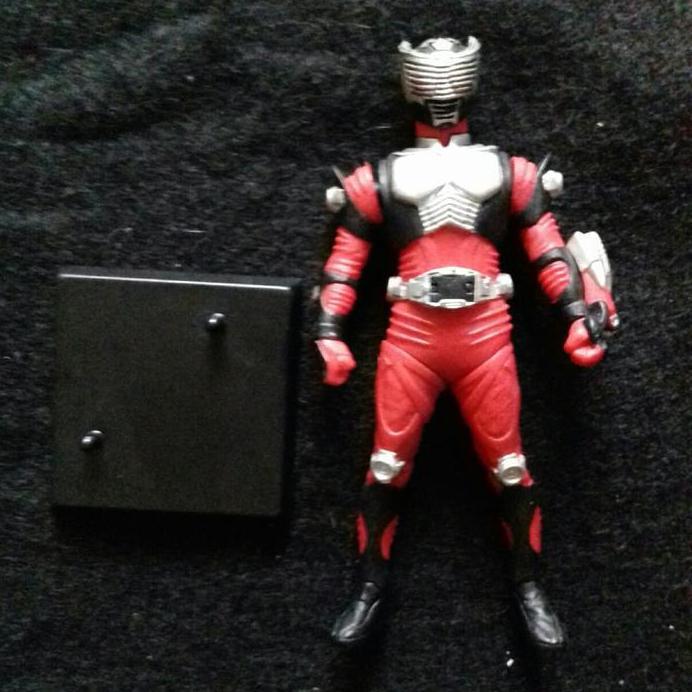 Bandai HG Gashapon Kamen Rider Ryuki
